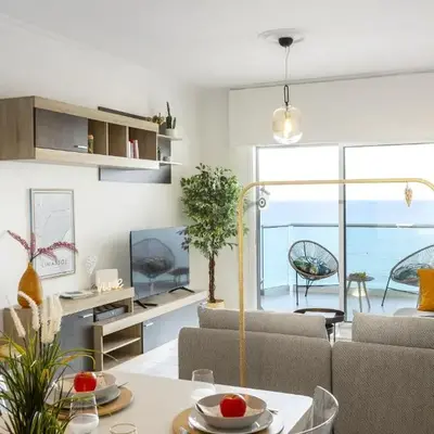 Lovely 3-bedroom apartment in Prokymea court