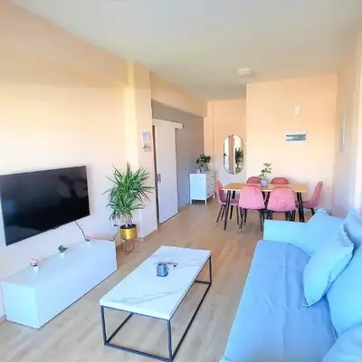 The Urban Oasis - Comfort 2br near the City Center