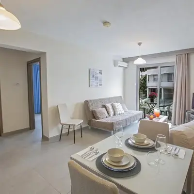 Ayia Napa Holiday Apartment So7