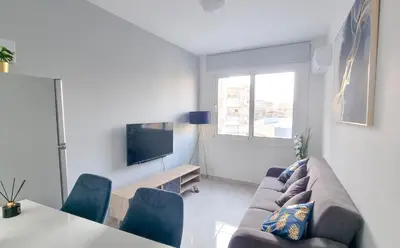 Gallery image of Coastal Chic: Luxury Apt in the Heart of the City! with Smart TV! in Larnaka