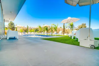 Gallery image of Olivine Pearl 16 in Protaras